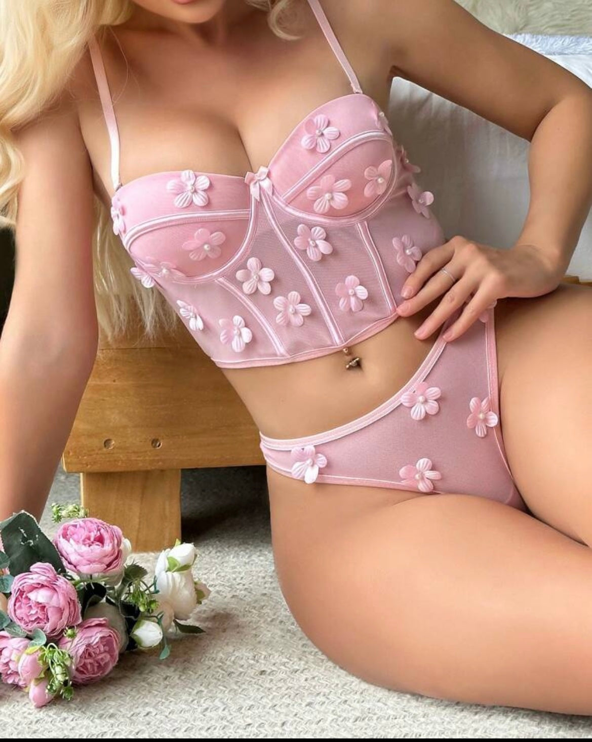 Appliques Mesh Underwire Bra & Panty Lingerie Set